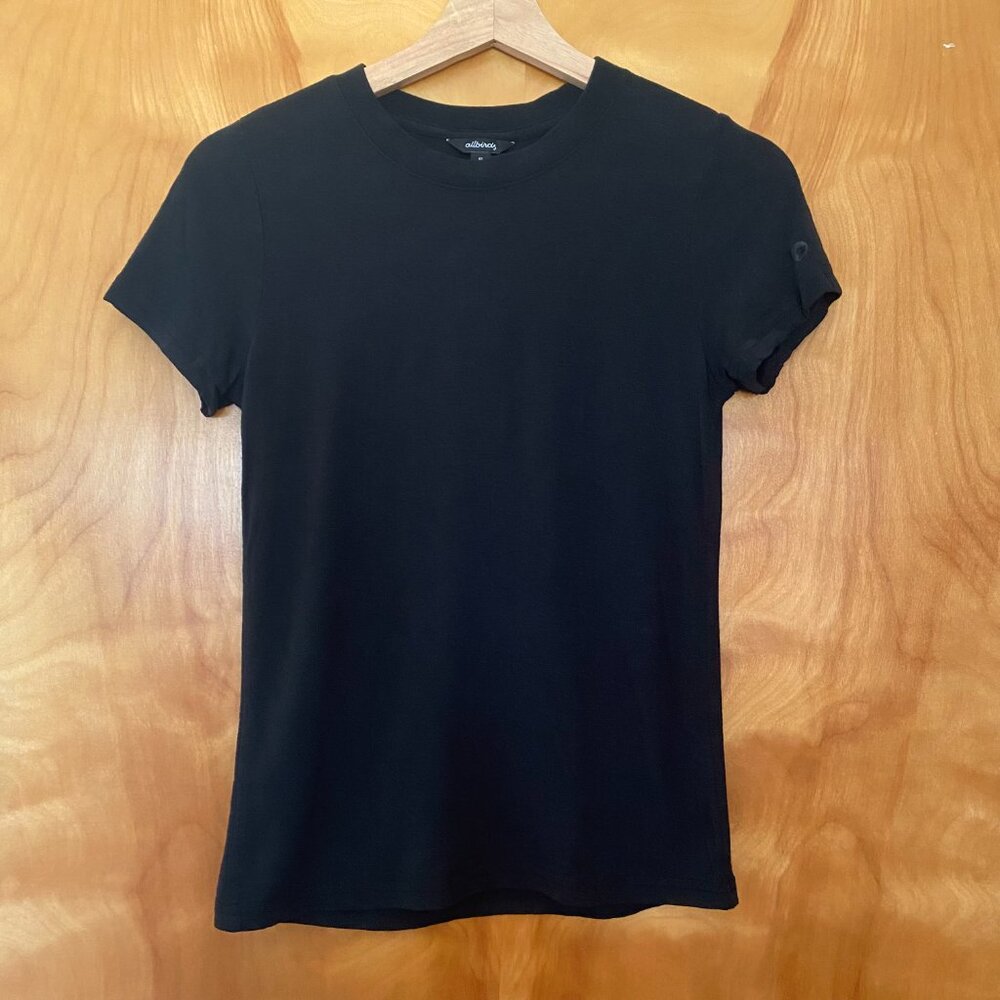Allbirds Merino Wool Blend TrinoXO Sea Short Sleeve Tee Top Women's XS Black